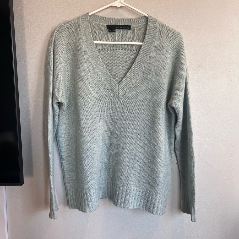 360 Cashmere Vneck Sweater Cashmere Knit Light Blue Snow XS
